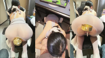 开发母狗肛门最后跳蛋塞她逼里肛交