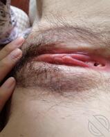 投稿:云南清纯反差女大杨琪，臭婊子母狗属性M，寻粗口骚爸爸已认证