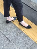 陆陆续续发一批 地铁和公交车肉色丝袜偷拍图 -31