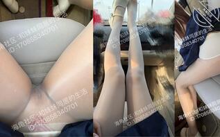 原创大学妹妹同居系列…97妹妹在车上发骚，不穿内裤在副驾驶自拍