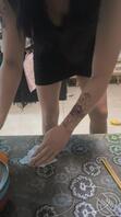 【熟女之恋】1、我有个爱我的妈，疼我的姨，可她们不知道我的鸡巴为她们而硬2