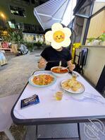 2 带侄女儿随便吃了一点东西回家休息了0