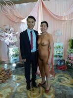 和婊子母狗妈妈郑美萍乱伦操逼1