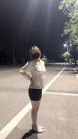 【户外原创】爸爸的骚逼女儿高跟鞋户外大马路真空露出超美【组图】