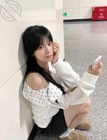 我可以把我姐灌醉，在线寻一个会玩的大哥来操我姐，玩弄我姐的一切1