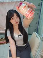 大二女友。不知道骚不骚。想调教成母狗