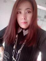 乱伦丈母娘，为了赚钱跟黑人草逼，被干废了还被岳父发现了。0