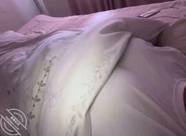 我已经躺床上做好陪大家玩堕落到底的准备啦,你要不要进来带我堕落啊0