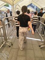 我老婆的屁股大，后入真的舒服，有绿帽情节，想让别的男人看光她1