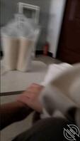今天过舅舅家吃饭,把舅舅灌醉,强上了表妹,表妹的声音太大惊动了醉酒的舅舅1
