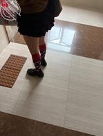 等电梯的美女，好想直接干，各位可以在评论区发发大家的骚货0