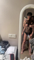 对着镜子边草边拍，露脸长腿大奶美女被前男友泄露视频