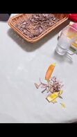 悠悠17 哥哥车前操穿着丝袜的妹妹 路边车来车往惊现刺激下内射妹妹