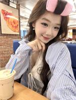 2.反差女高中生