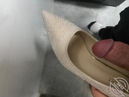 打胶丈母娘骚高跟丝袜0