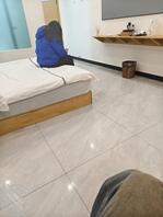 最新女主就聊了一天的大坦克，第1次见面直接射在嘴巴里面，真实原创拍摄2