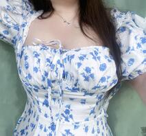 白白嫩嫩的大奶子2