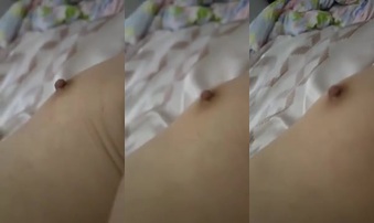 自家平胸媳妇