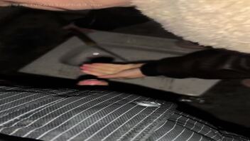 骚妻在农村厕所吃鸡吧