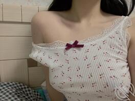 99年小骚货（目前已为人妻）2