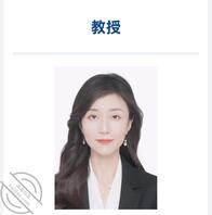 偷拍大学年轻美女正教授的长美腿私下的样子