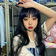 大家好，只是慧慧的一个自拍。