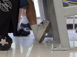 白袜玉足2