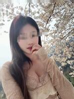 我有让别人操我的大奶子姐姐的癖好，不信你进来看看