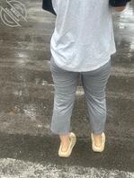 又拍到一个街上得肥臀女