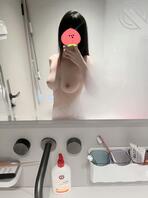 女大学生