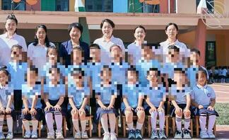 教师妈妈被学生家长操