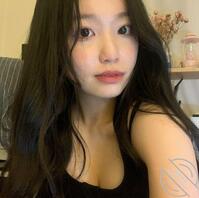 洛阳的极品福利姬美女，肥逼打屁股，适合后入猛操打桩，喜欢被大鸡巴肌肉男抱1