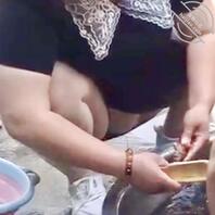 大姨子家大儿媳妇，我偷拍的，鼓鼓的大馒头怎么样，感觉插进去应该很舒服吧2