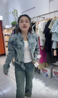 卖衣服的骚货0