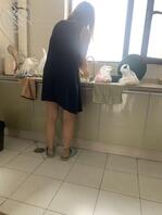 (原创)做饭时候的妈妈穿着好随意,真的好性感0