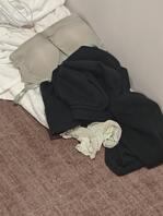 欠艹的小骚逼，爬过来吃爸爸大鸡巴，口爆吞精0