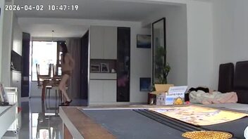 摄像头偷拍，豹纹内内