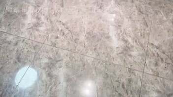 哥哥趁父母不在家，强行睡了我