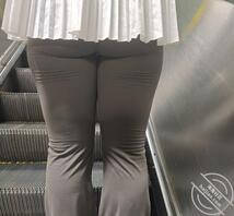 女大学生紧身瑜伽裤2