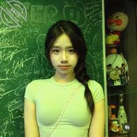 楚楚可怜的样子