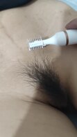 表妹【五~1】剃毛毛全过程。想学的可以看看。