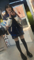原创抄底 偷拍极品大长腿过膝袜jk妹0