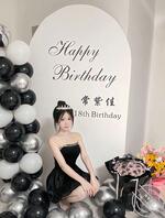 十八岁的我介绍自己的经历,分享几张裸照希望你能进来验牌,我可以给你***0