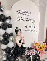 十八岁的我介绍自己的经历,分享几张裸照希望你能进来验牌,我可以给你***1