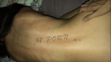 不能出去和朋友女朋友從早到晚瘋狂地做愛