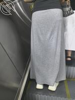 怼着灰色长裙和蓝色长裙美女肥臀拍，有视频