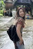 长沙建行柜员 张语瑶 被大客户调教成淫骚母狗 深喉舔屌多姿势爆操 眼神迷离欲仙欲死0