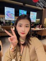 骚逼给大家拜年了0