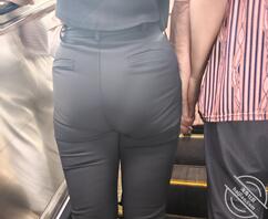 黑色紧身裤熟妇来一波