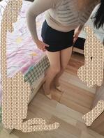 妈妈的腿间夹着一个美丽的馒头2